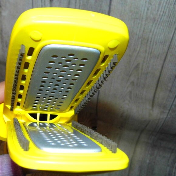 DRYBAR The Straight Shot Blow-Drying Flat Iron - Picture 5 of 5